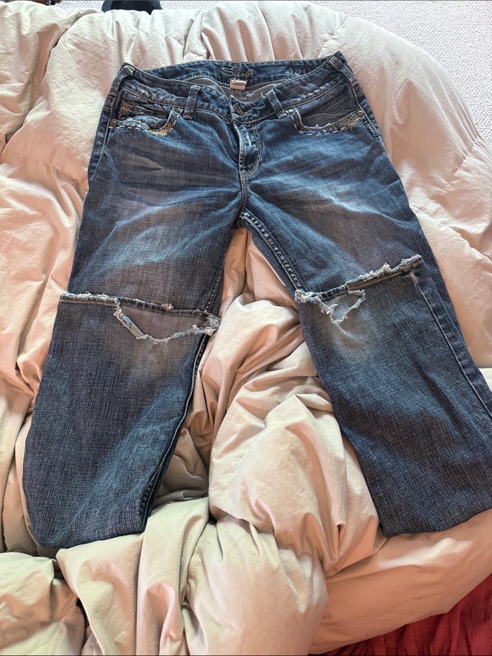 Silver Jeans Women's Ripped Boyfriend Jeans - Dark Blue Wash